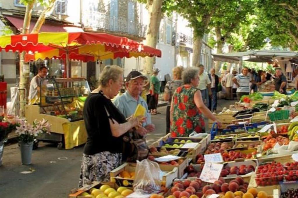 Superbe Appartement Avec Terrasse Sur Les Toits Manosque Exterior photo