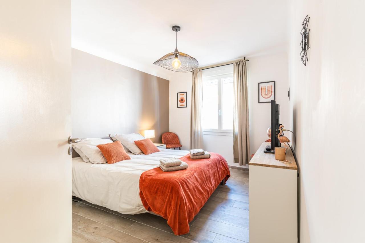 Superbe Appartement Avec Terrasse Sur Les Toits Manosque Exterior photo